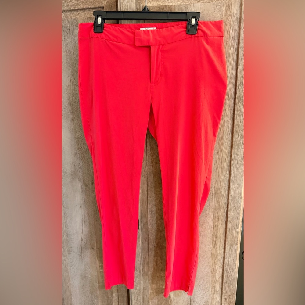Columbia PFG women’s 10/42 Bright Salmon Stretch Chino Pants